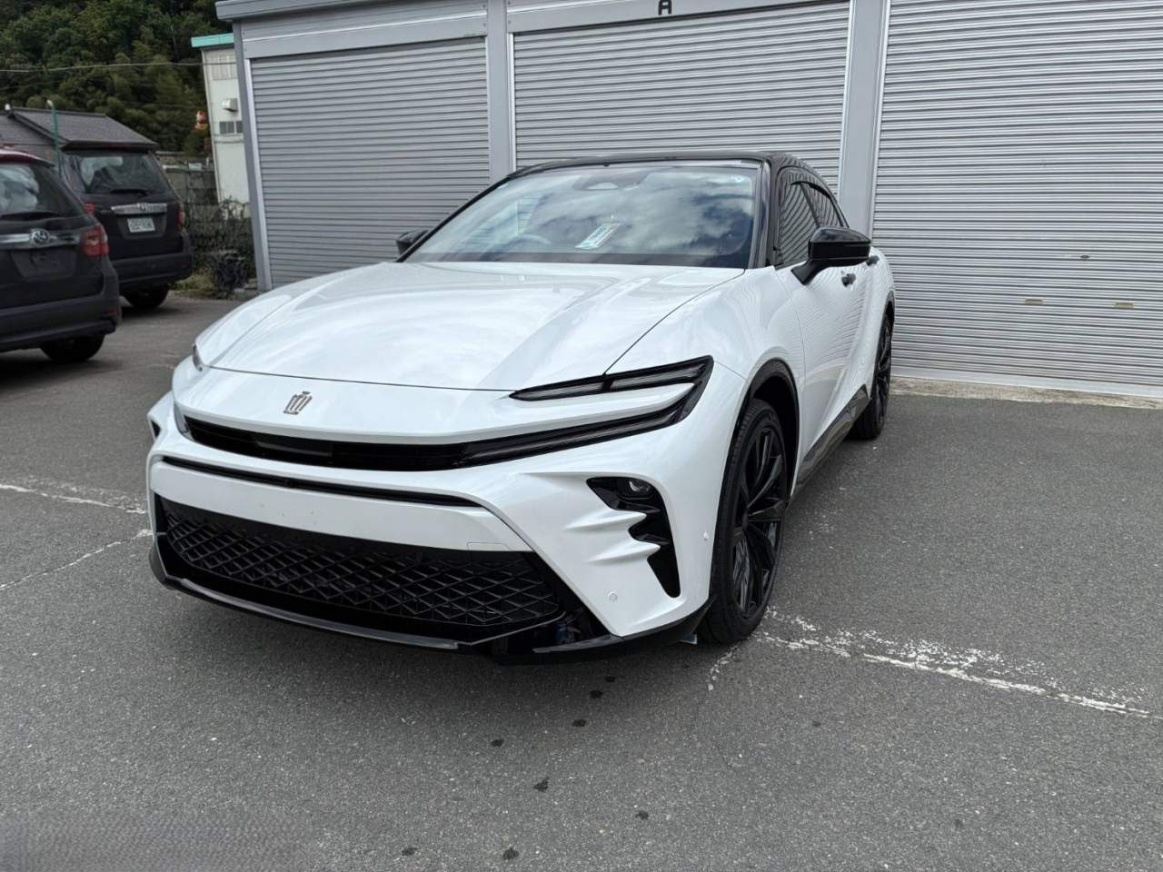 【ご納車御礼】豊岡市のお客様に新型「クラウンスポーツ Z」をご納車いたしました！こだわりの雪国仕様＆美白パッケージ